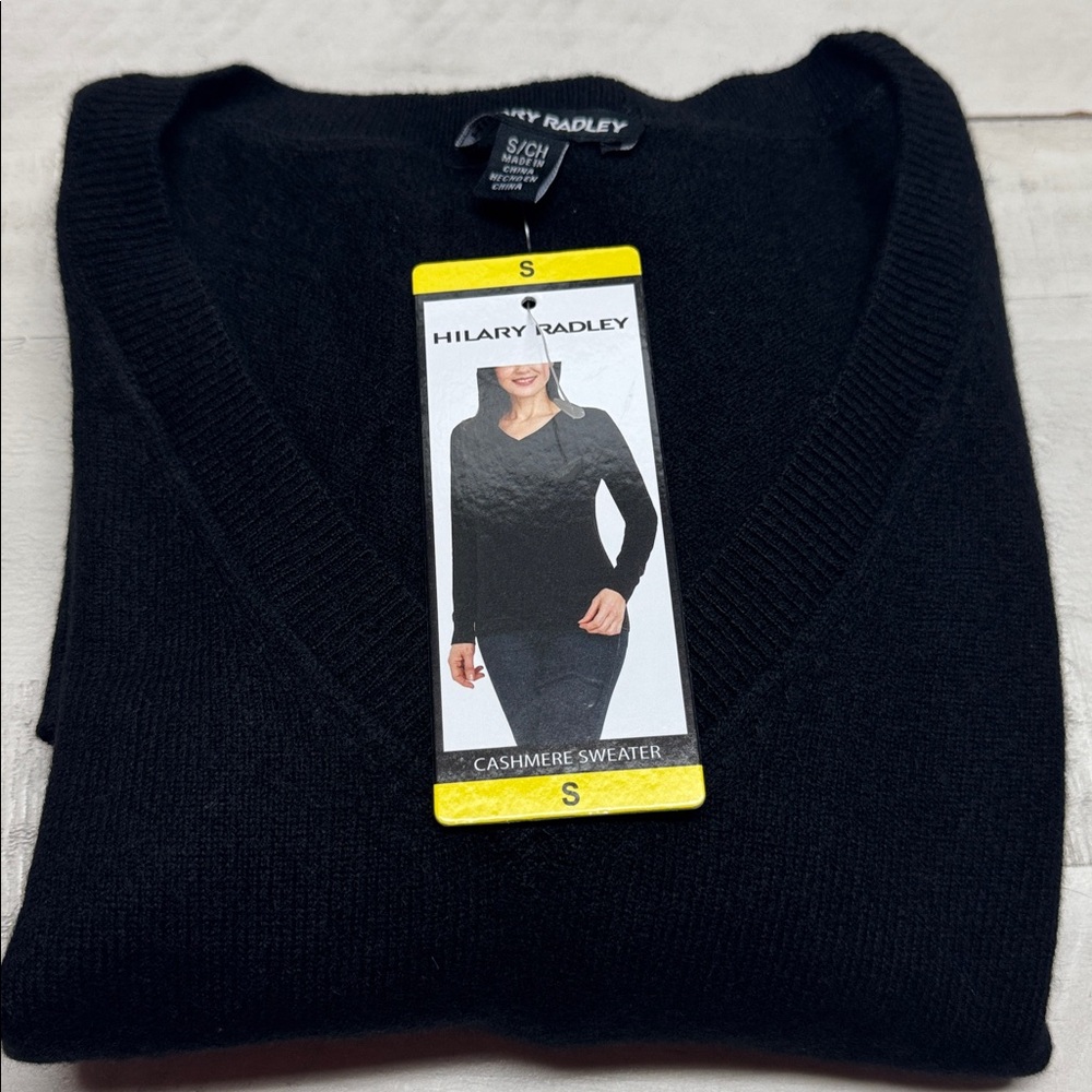 Hilay radley V-neck 100% cashmere sweater